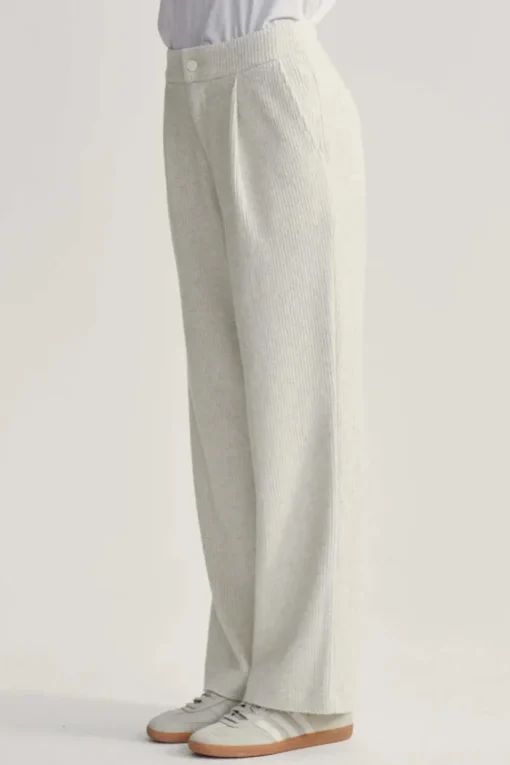 Aberdeen Straight Leg Pant