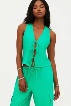 Arlowe Vest