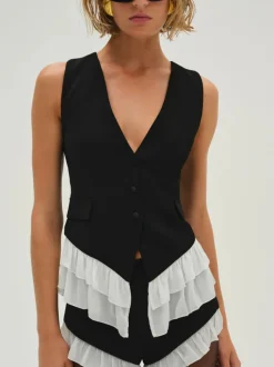 Noemie Vest
