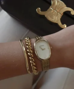 Regina Cobra Chain Bracelet