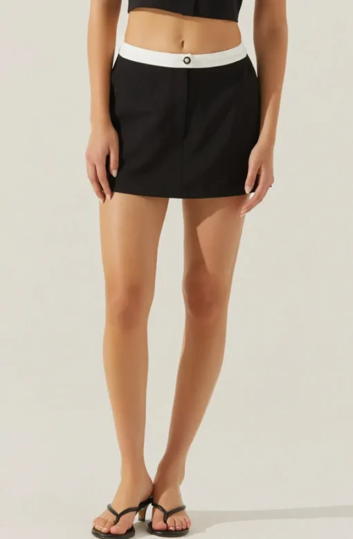 Rory Skort